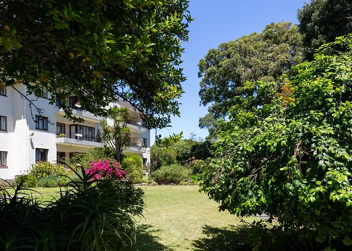 Salisbury Quiet Communal Garden